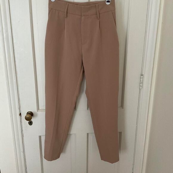 Shein khaki belted pants - size large NWOT - Picture 3 of 4